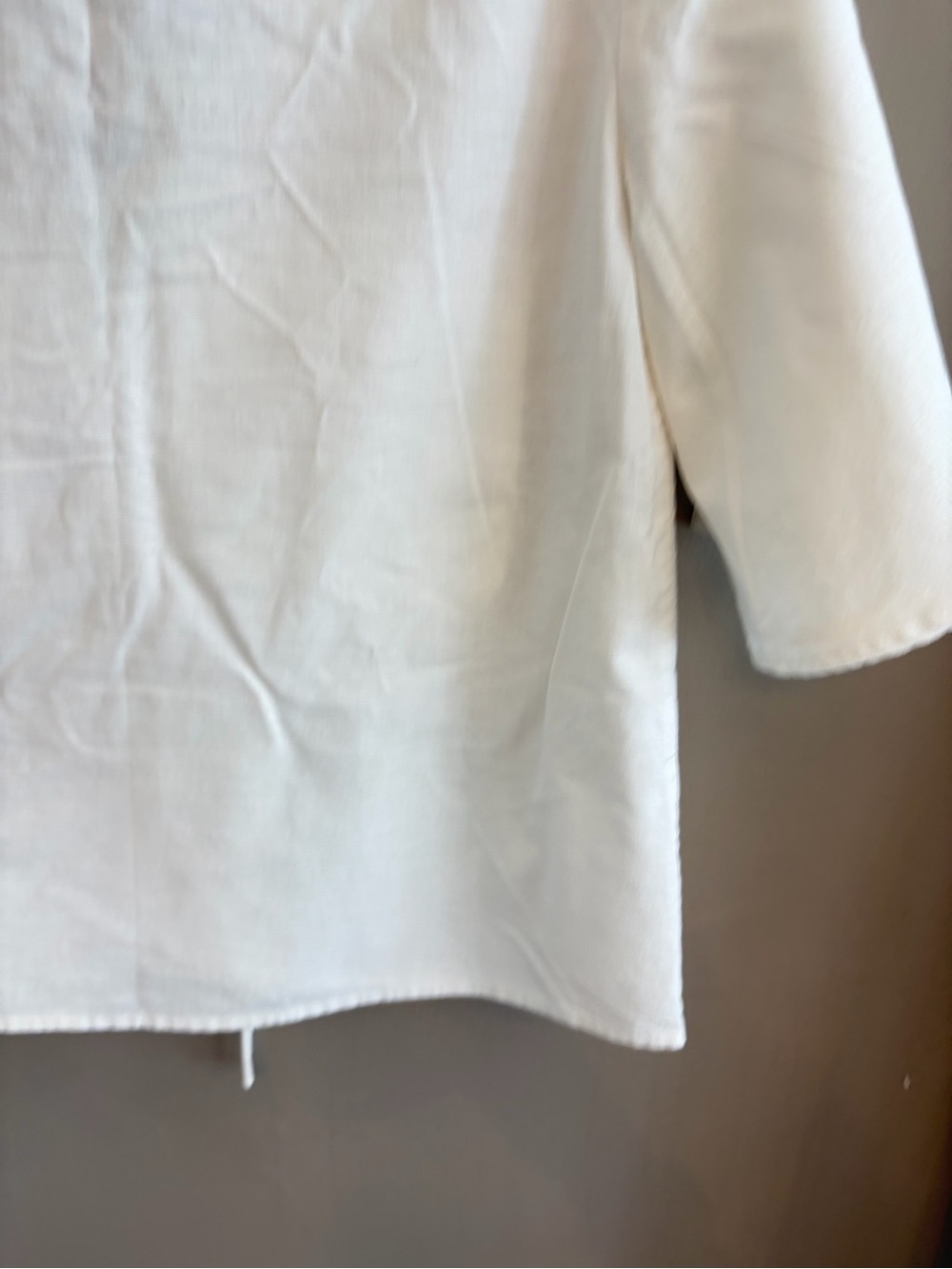 Sabo Skirt White linen blend blouse front tie detail and flap pockets size XS - Picture 14 of 14